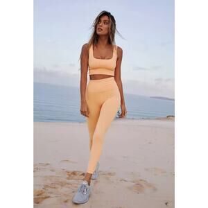 Free People FP Movement XS/S High-Rise 7/8 Good Karma Leggings Peach Orange